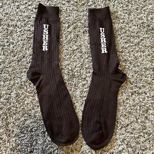 Brown ribbed crew socks with white usher mens